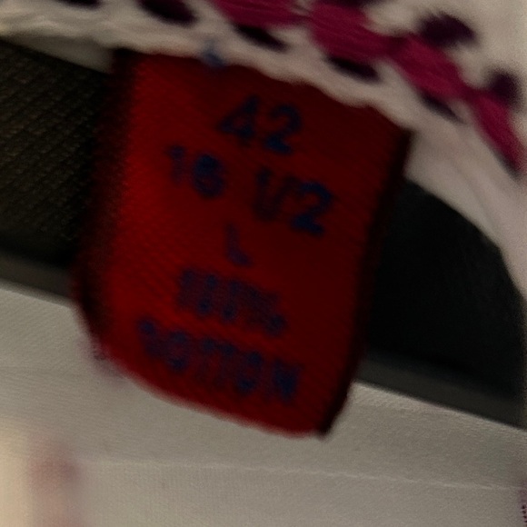 Robert Graham White Button Down Shirt Size 42/L | Burgundy Paisley Cuff Details - Picture 3 of 8